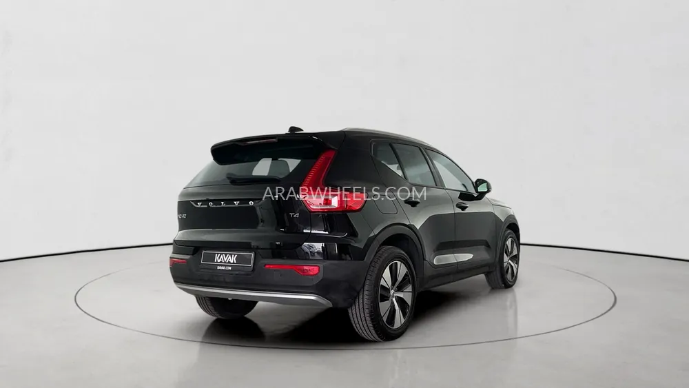Volvo XC40 2022 for Sale in Dubai Image-6