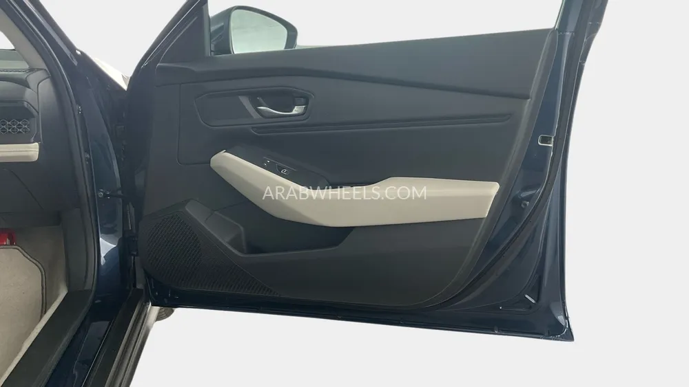 Honda Accord 2024 for Sale in Sharjah Image-23