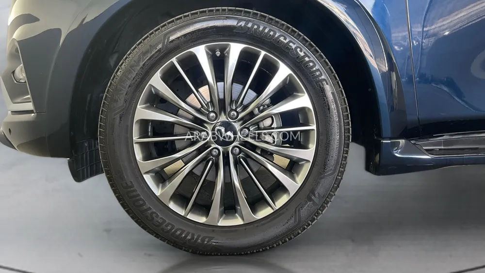 Infiniti QX80 2018 for Sale in Sharjah Image-9