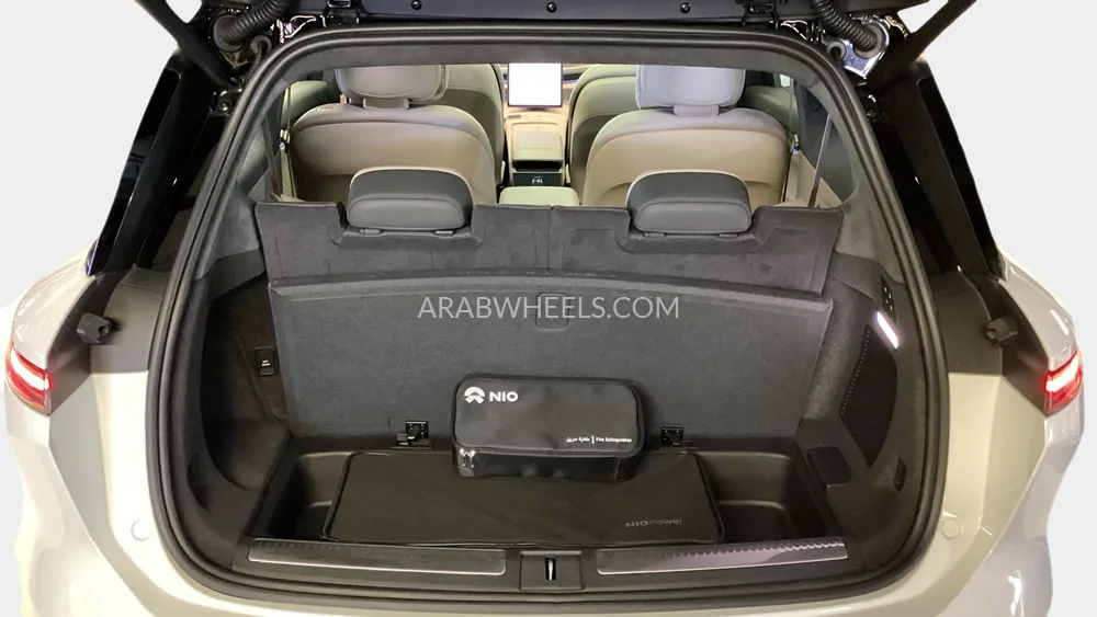 Nio EL8 2024 for Sale in Dubai Image-15