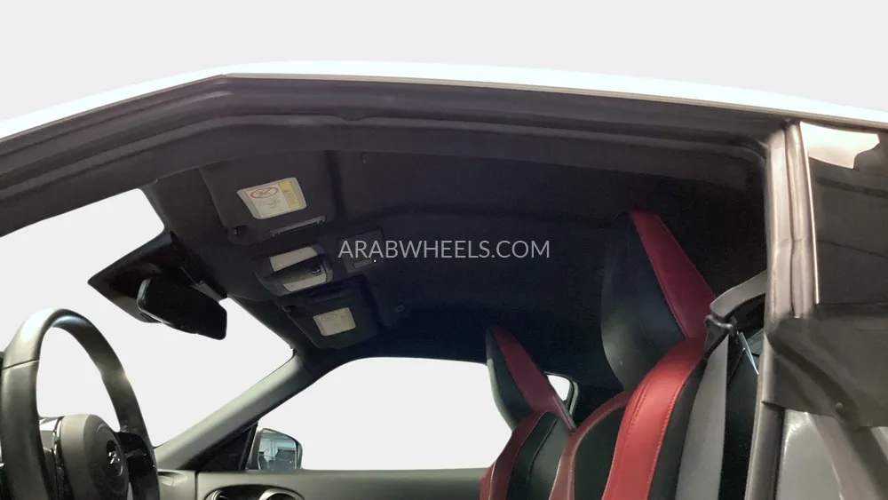 Nissan 400z 2024 for Sale in Sharjah Image-19