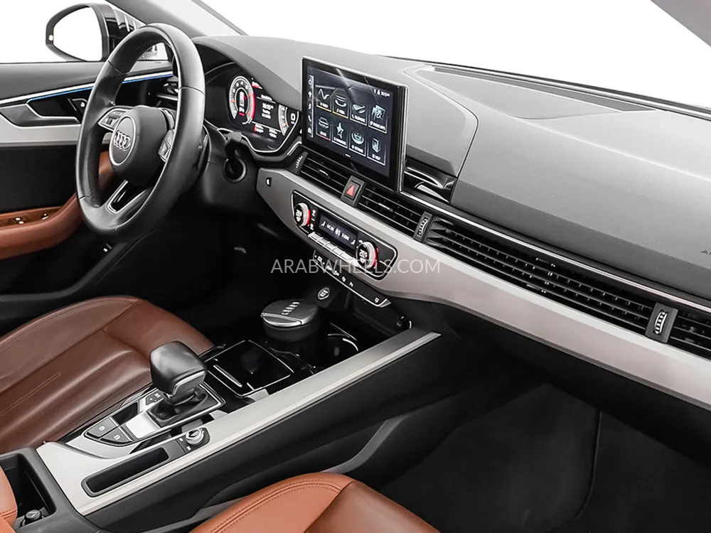 أودي A4 2022 for Sale in دبي Image-11