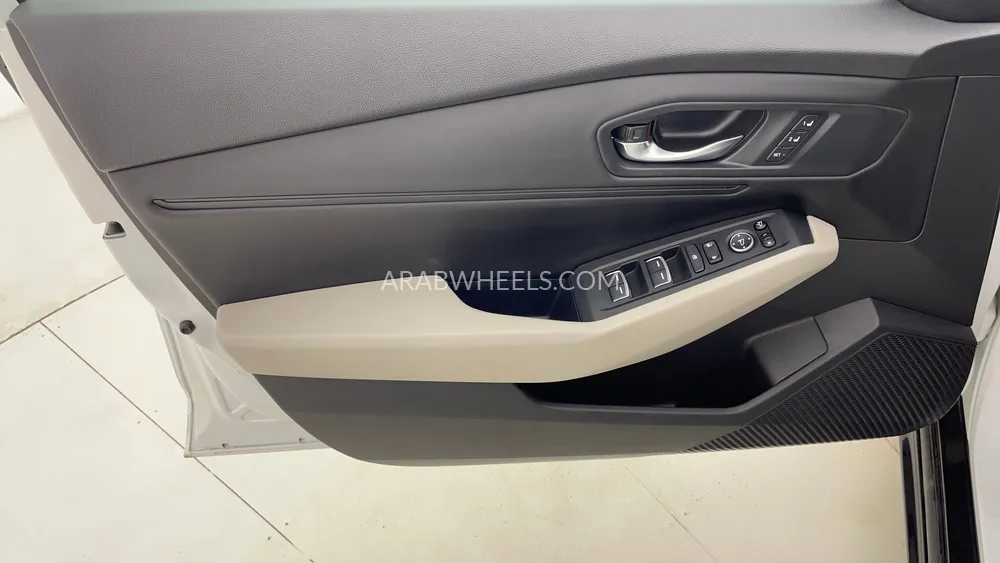 Honda Accord 2023 for Sale in Dubai Image-19