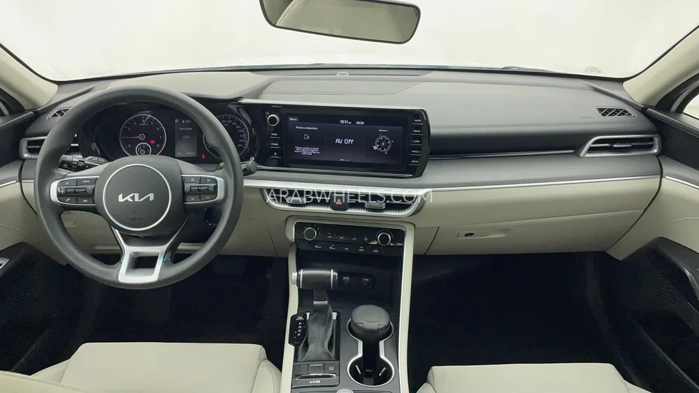 Kia K5 2023 for Sale in Dubai Image-12