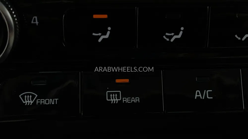 Kia K5 2023 for Sale in Dubai Image-40