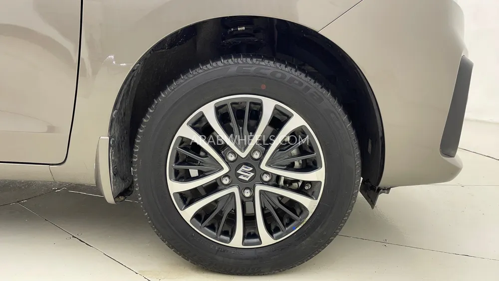 Suzuki Ertiga 2024 for Sale in Dubai Image-10