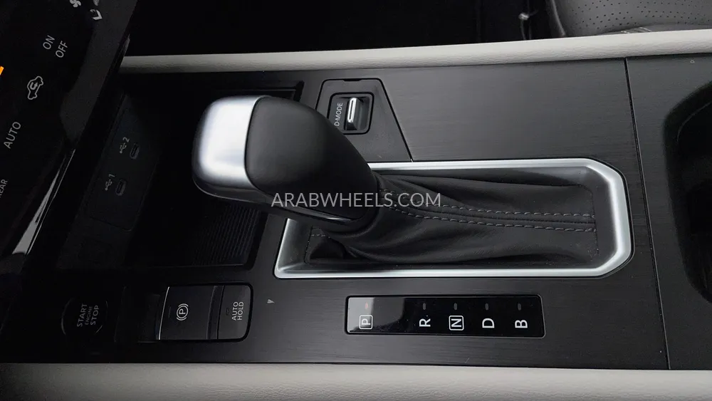 Nissan Kicks 2025 for Sale in Dubai Image-20