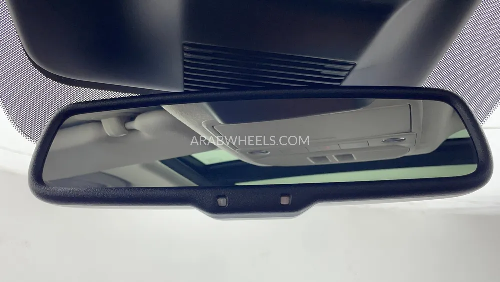 Nissan Kicks 2025 for Sale in Dubai Image-39