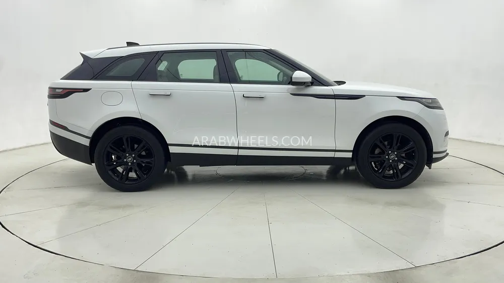 Land Rover Range Rover Velar 2020 for Sale in Dubai Image-2