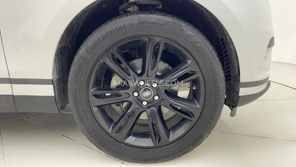 Land Rover Range Rover Velar 2020 for Sale in Dubai Image-10