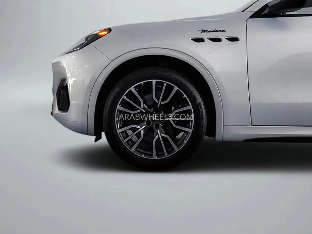 Maserati Grecale 2023 for Sale in Dubai Image-6