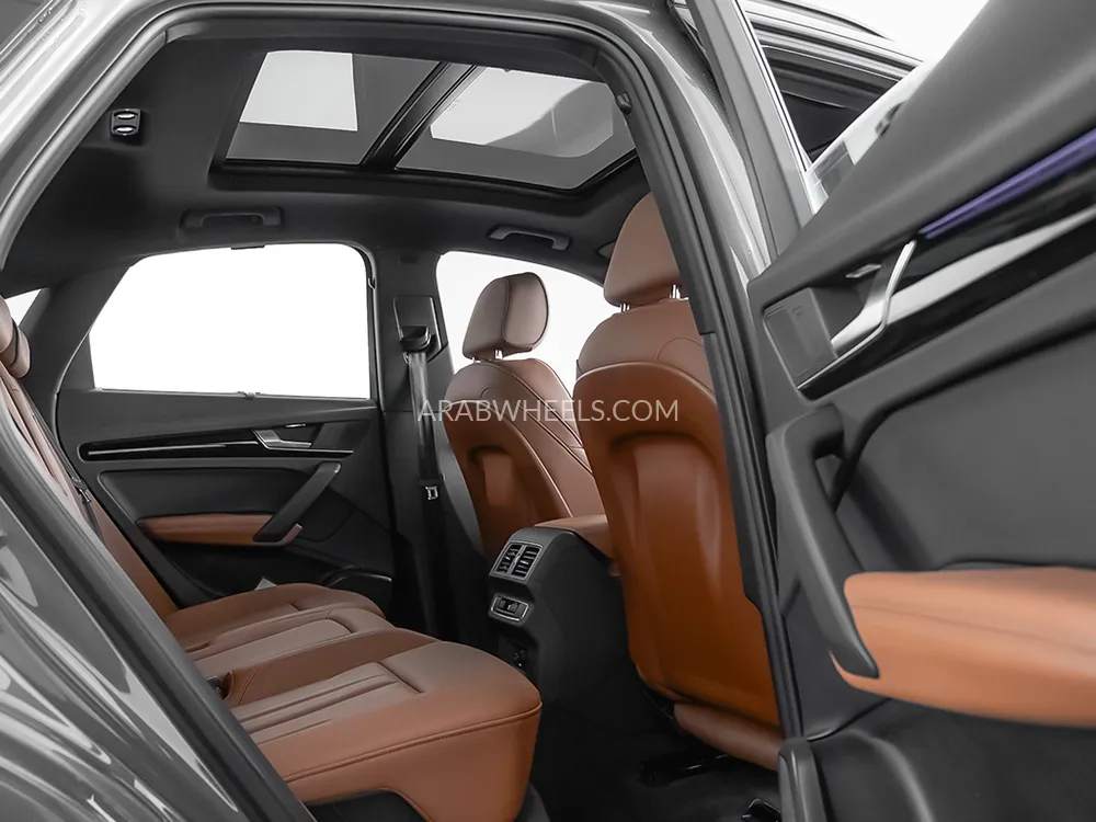 Audi Q5 2024 for Sale in Dubai Image-13