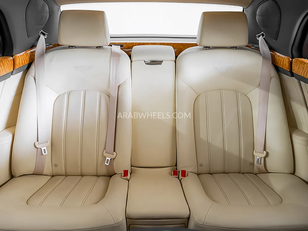 بينتلي مولسان 2015 for Sale in دبي Image-13