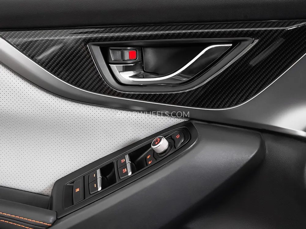 Subaru XV 2019 for Sale in Dubai Image-11