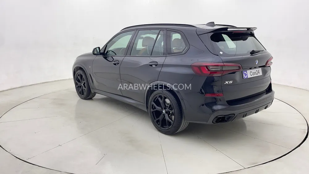 BMW X5 2021 for Sale in Dubai Image-5