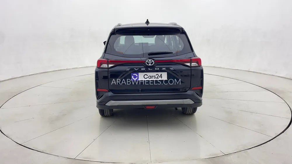 Toyota Veloz 2024 for Sale in Dubai Image-4