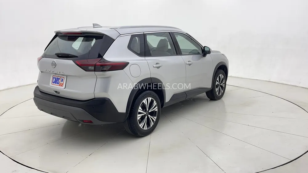 Nissan X-Trail 2024 for Sale in Dubai Image-3