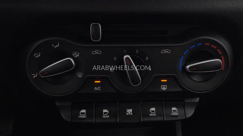 Kia Pegas 2024 for Sale in Dubai Image-36