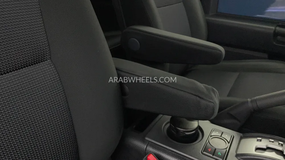 Toyota FJ Cruiser 2022 for Sale in Dubai Image-33