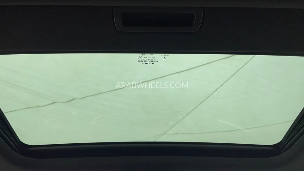 Volvo S90 2022 for Sale in Dubai Image-26