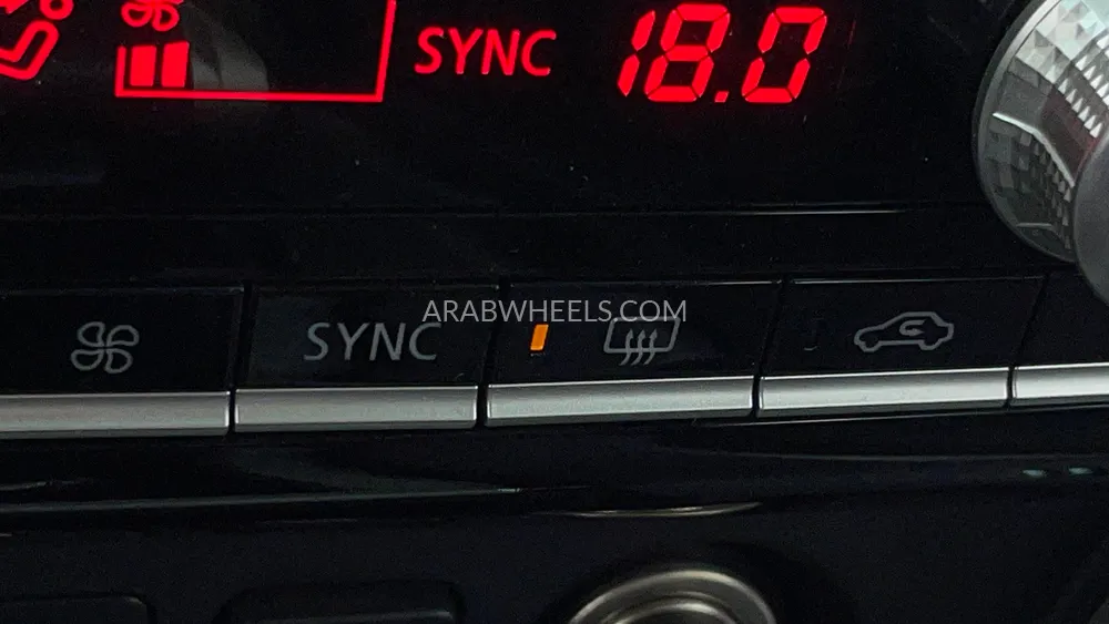 Mitsubishi Montero Sport 2023 for Sale in Dubai Image-46