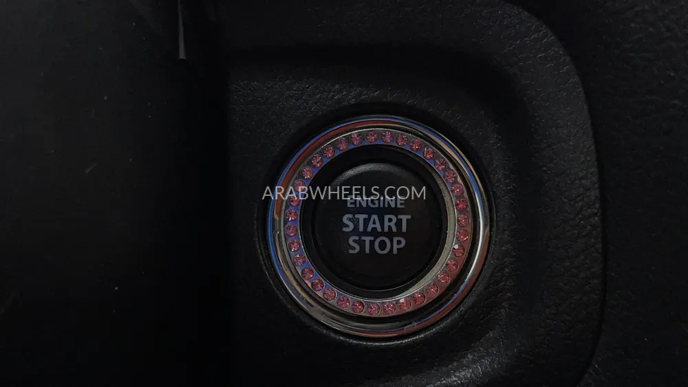 Suzuki Vitara 2017 for Sale in Dubai Image-19