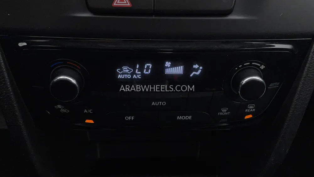 Suzuki Vitara 2017 for Sale in Dubai Image-40