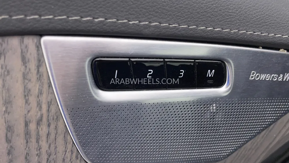 Volvo XC90 2023 for Sale in Dubai Image-48