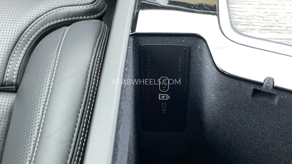 Volvo XC90 2023 for Sale in Dubai Image-61