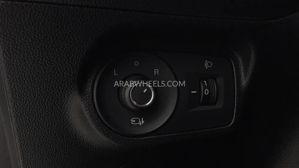 MG GT 2022 for Sale in Dubai Image-43