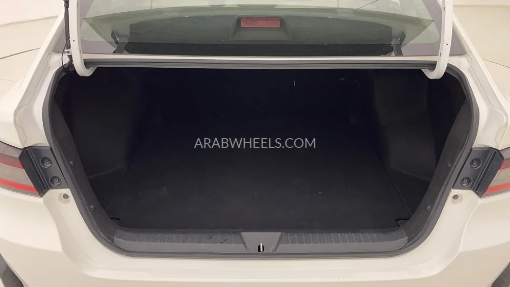 Toyota Yaris 2023 for Sale in Dubai Image-24