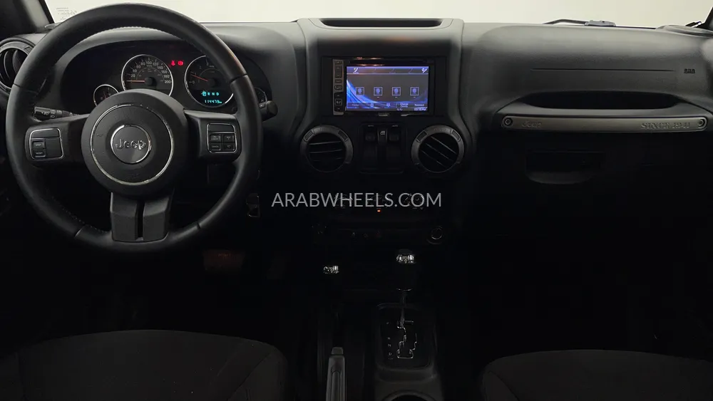 جيب رانجلر 2018 for Sale in دبي Image-14