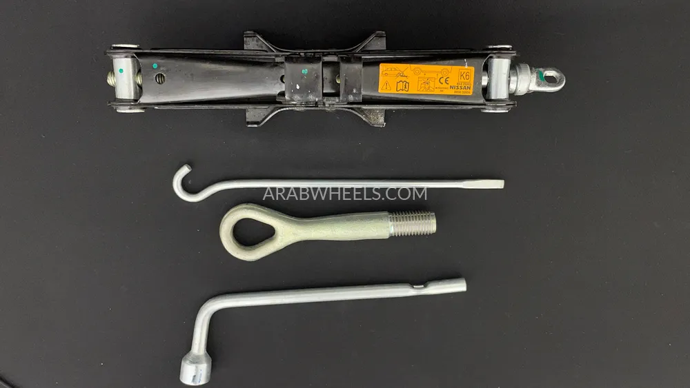 نيسان صني 2023 for Sale in دبي Image-25