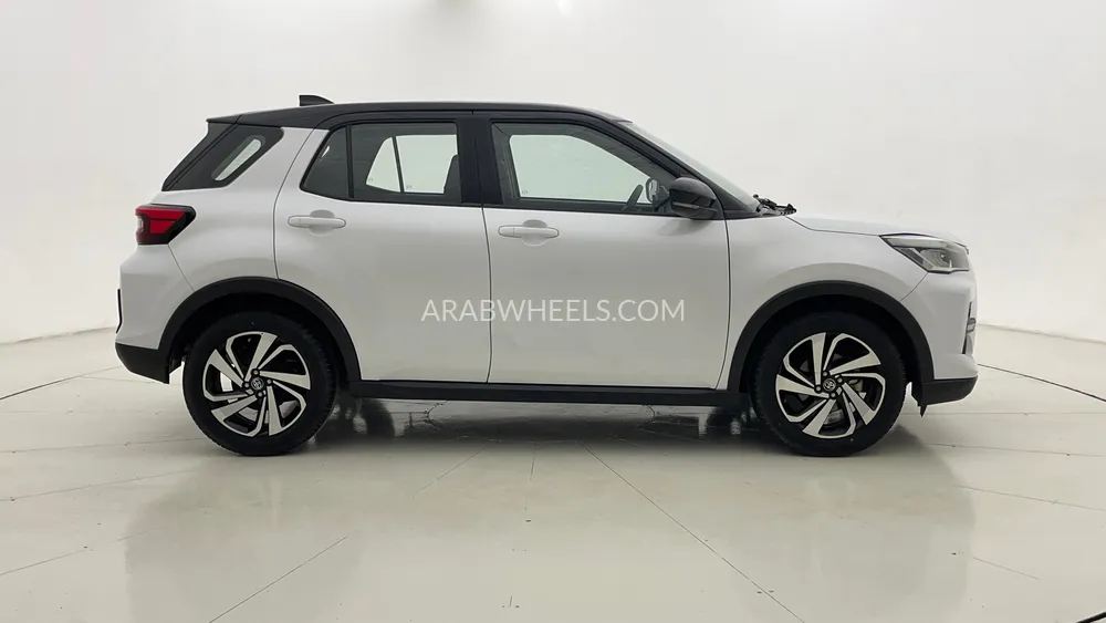 Toyota Raize 2023 for Sale in Dubai Image-2