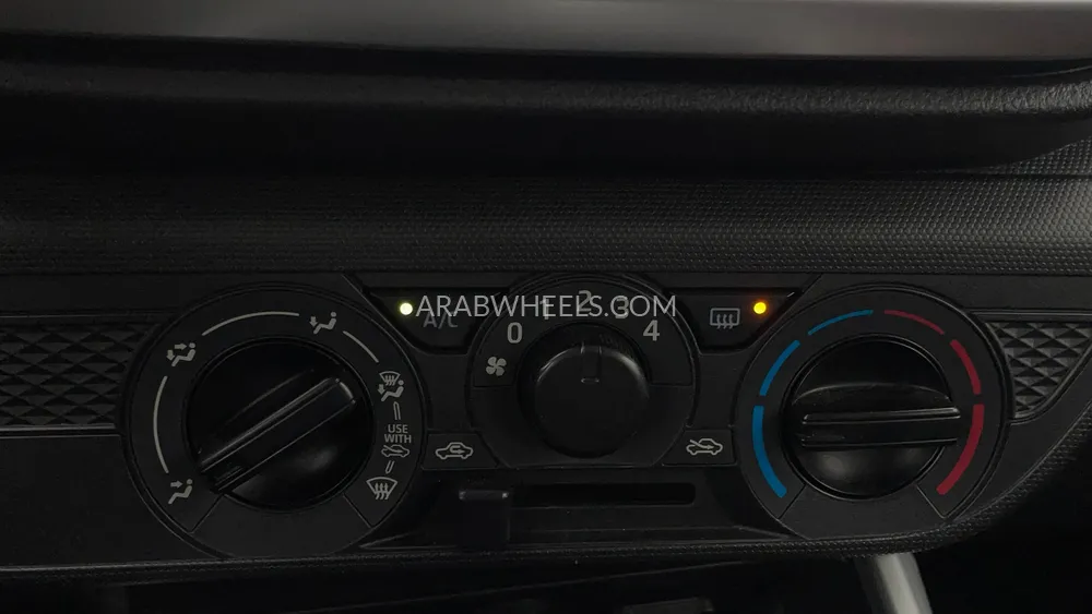 Toyota Raize 2023 for Sale in Dubai Image-34