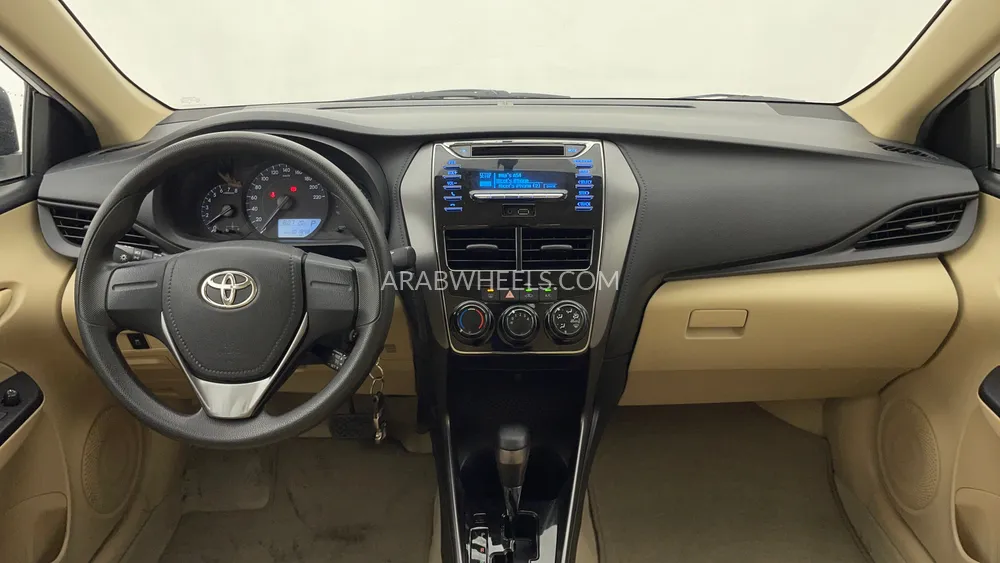 Toyota Yaris 2022 for Sale in Dubai Image-12
