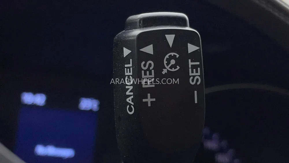 Toyota C-HR 2023 for Sale in Dubai Image-20