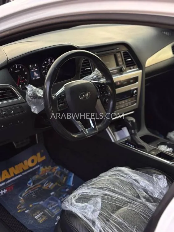 Hyundai Sonata 2015 for Sale in Ajman Image-5