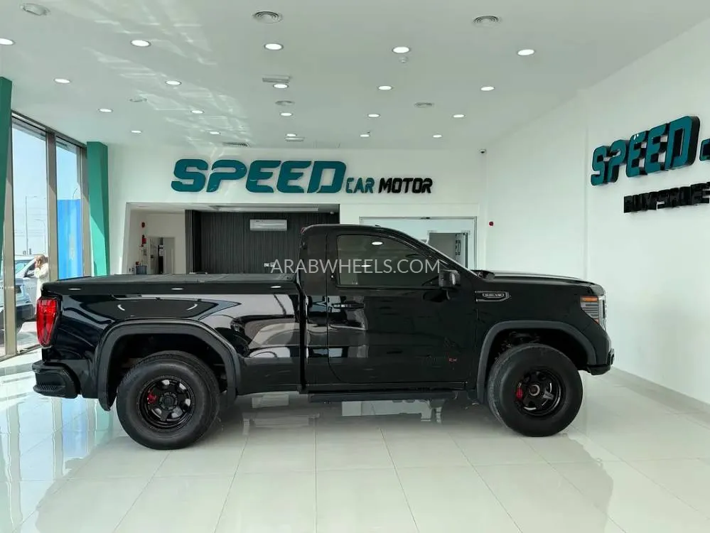 GMC Sierra 2022 for Sale in Abu Dhabi Image-9