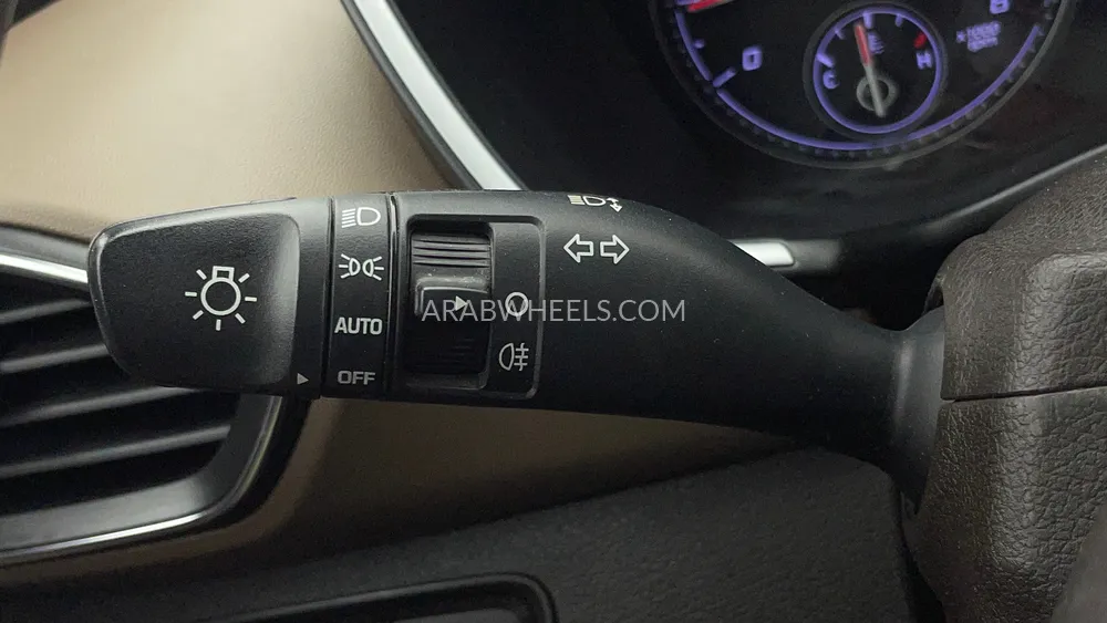 هيونداي سانتا في 2023 for Sale in دبي Image-35