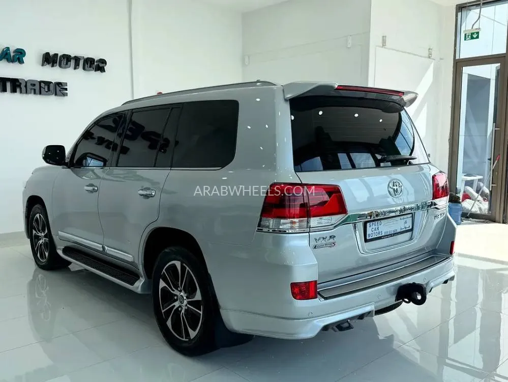 Toyota Land Cruiser 2021 for Sale in Abu Dhabi Image-11