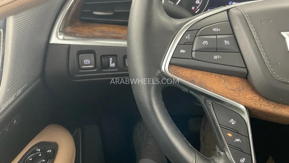 Cadillac XT5 2021 for Sale in Dubai Image-16