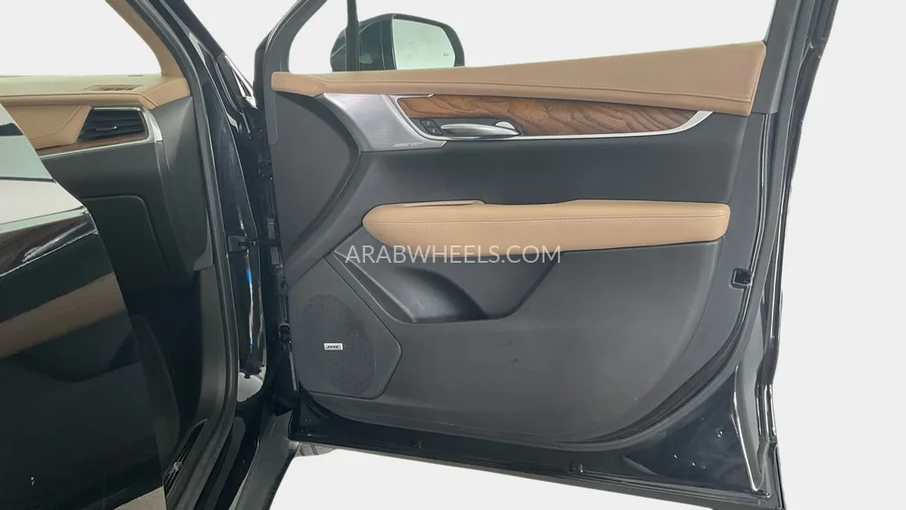 Cadillac XT5 2021 for Sale in Dubai Image-27