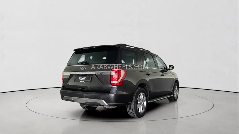 Ford Expedition 2020 for Sale in Sharjah Image-6
