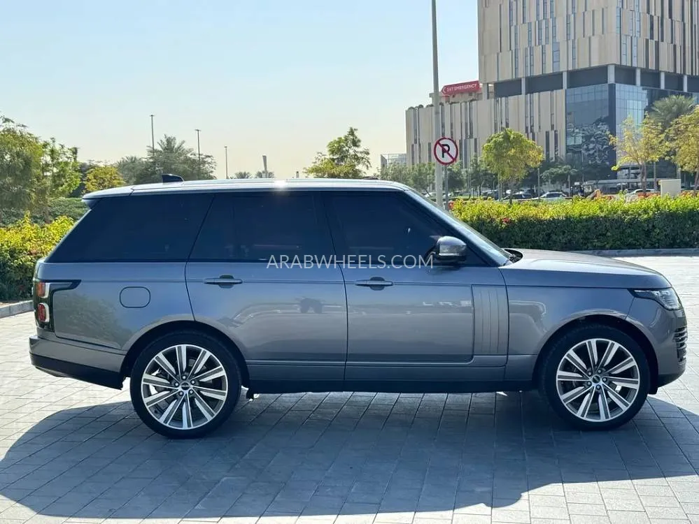 Land Rover Range Rover 2022 for Sale in Dubai Image-5