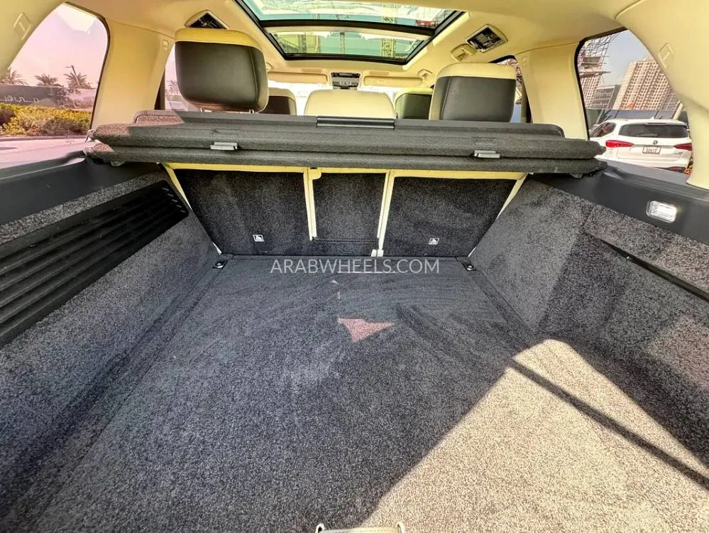 Land Rover Range Rover 2022 for Sale in Dubai Image-8