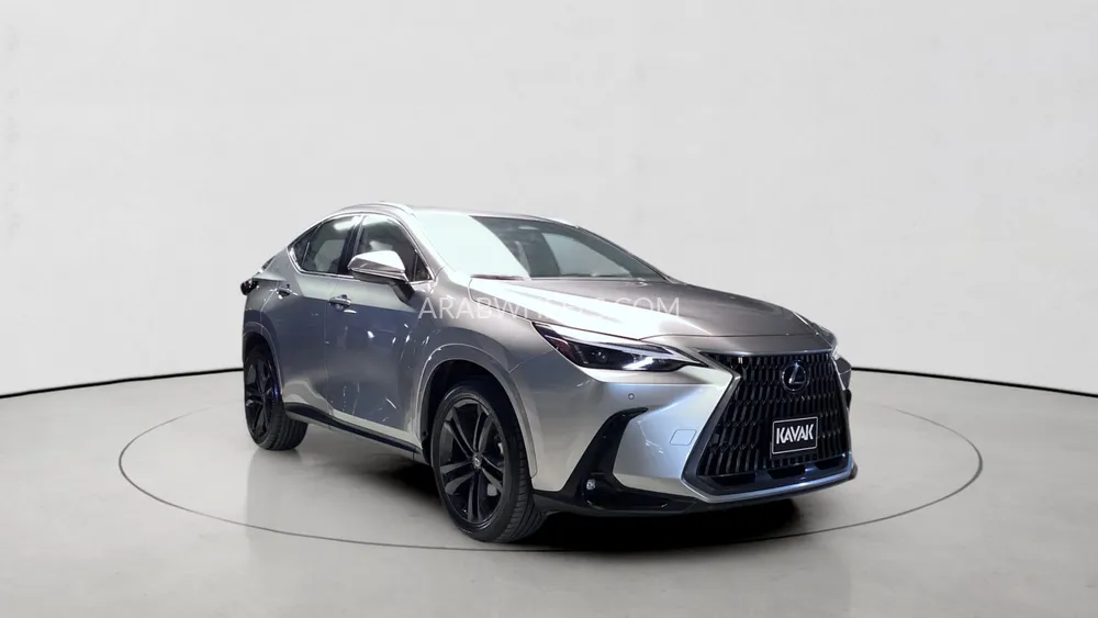 Lexus NX 2025 for Sale in Sharjah Image-3