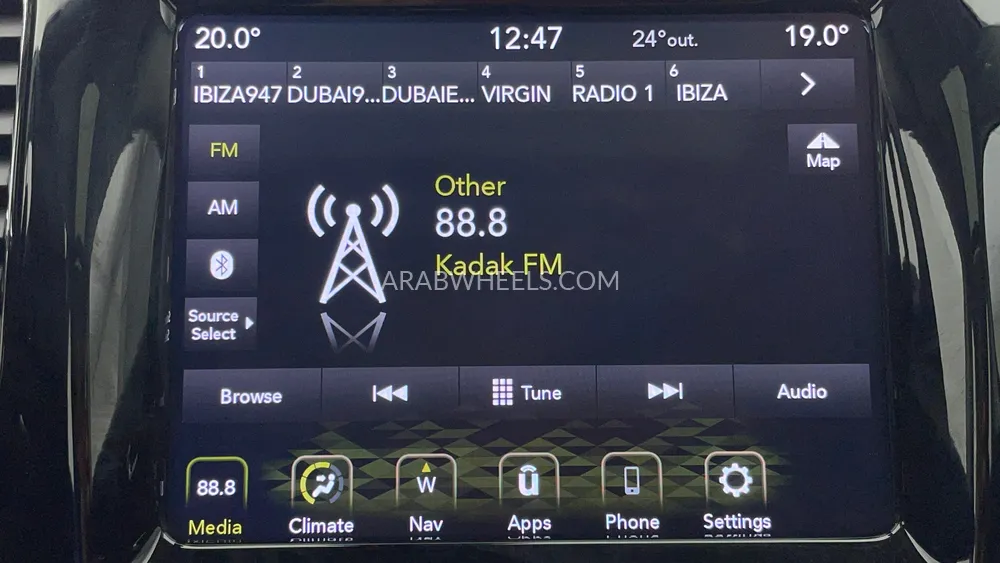 Jeep Compass 2020 for Sale in Dubai Image-15