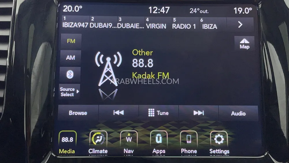 Jeep Compass 2020 for Sale in Dubai Image-34