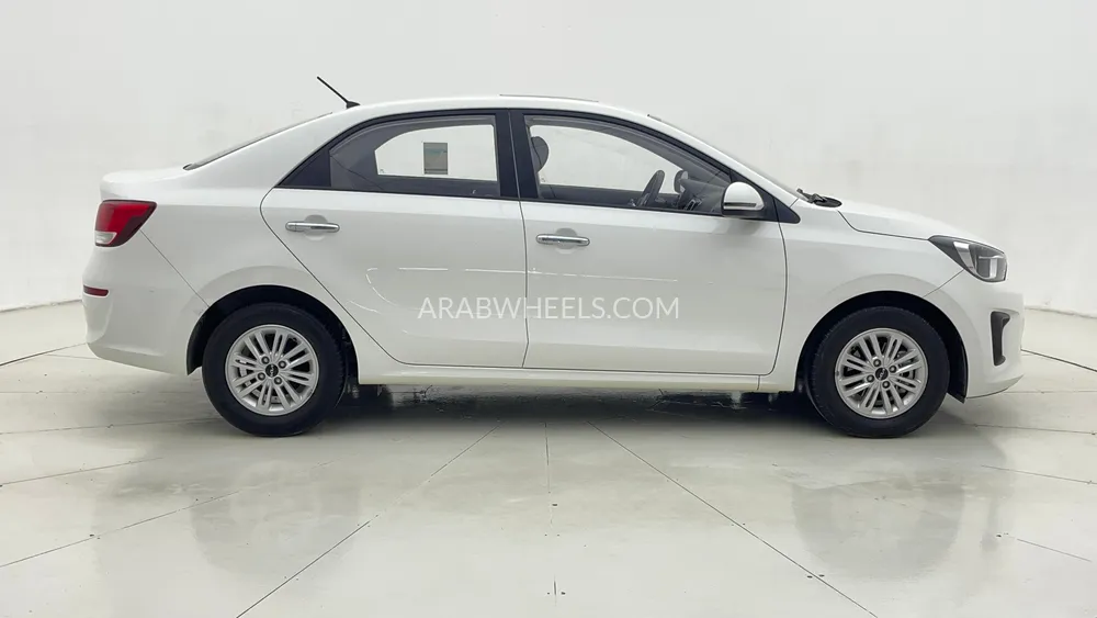 Kia Pegas 2023 for Sale in Dubai Image-2